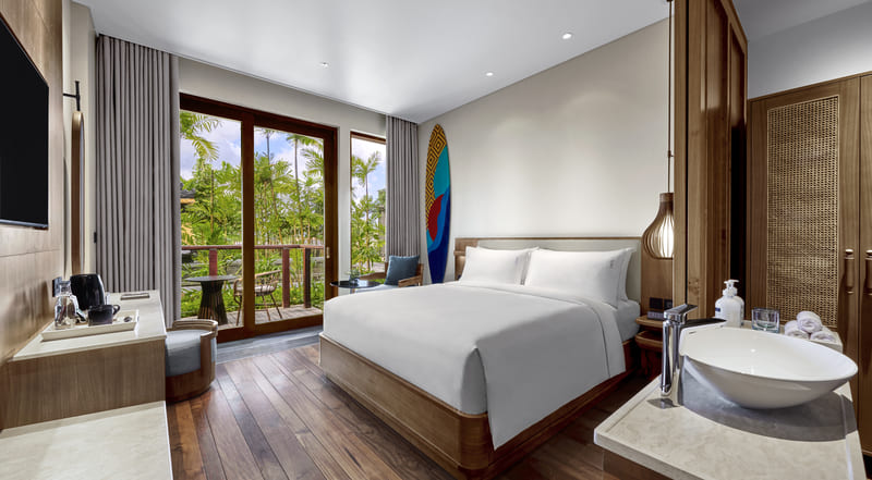 Standard Room with Garden View