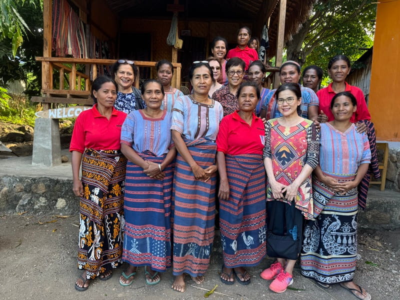 Flores Community
