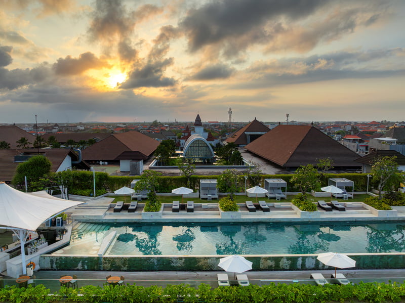 SHAGARA Pool & Bar